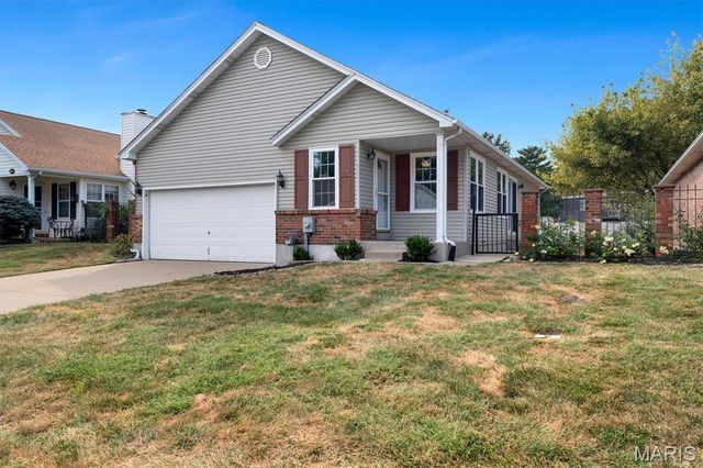 857 Du Pre Court, St Peters, MO 63376