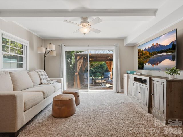 1730 Delchester Drive, Charlotte, NC 28210