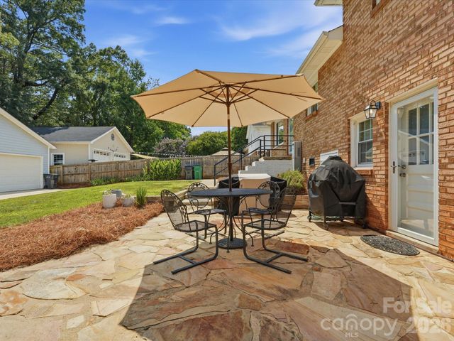 1730 Delchester Drive, Charlotte, NC 28210