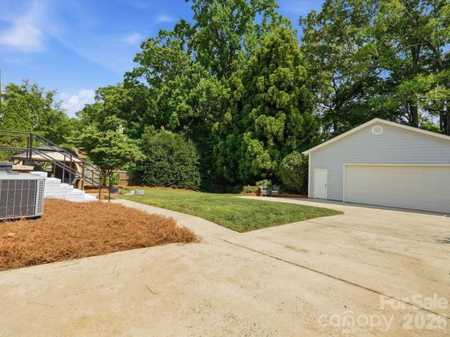 1730 Delchester Drive, Charlotte, NC 28210