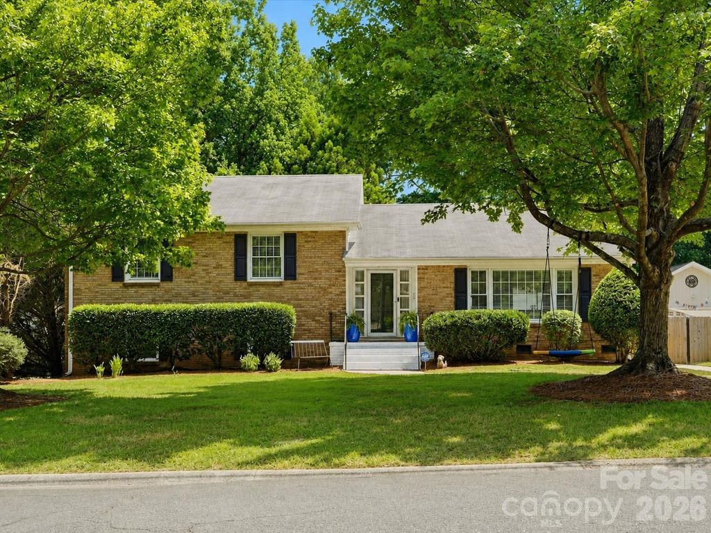 1730 Delchester Drive, Charlotte, NC 28210