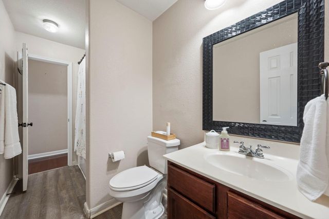 1923 Barnett DR, Cedar Park, TX 78613