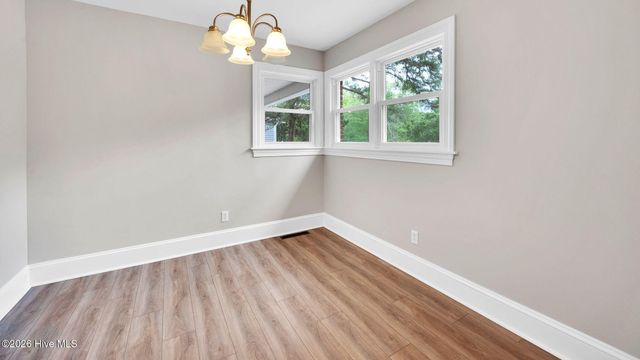 2609 Jefferson Drive, Greenville, NC 27858