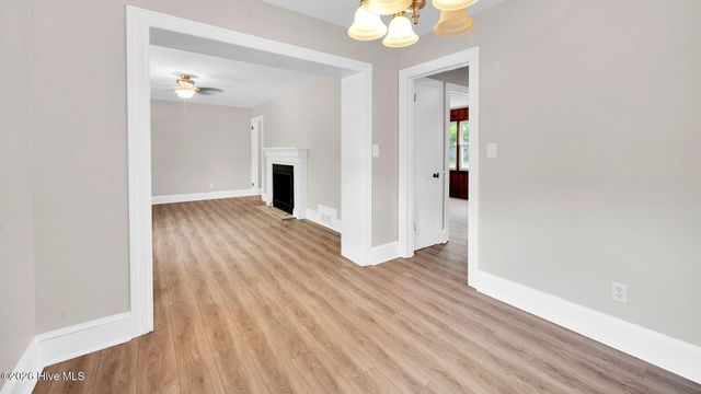 2609 Jefferson Drive, Greenville, NC 27858
