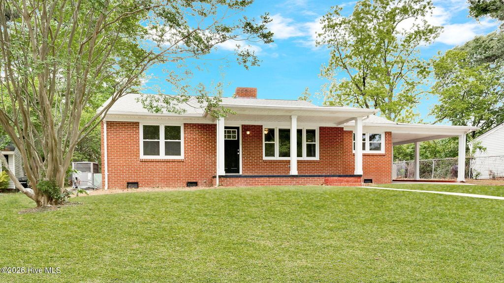 2609 Jefferson Drive, Greenville, NC 27858