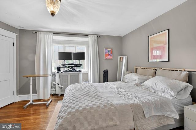 3455 W QUEEN LN, Philadelphia, PA 19129