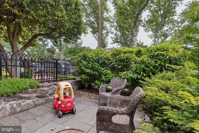3455 W QUEEN LN, Philadelphia, PA 19129
