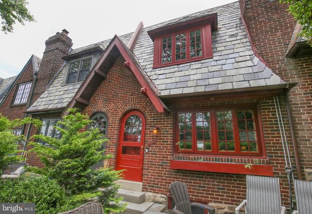 3455 W QUEEN LN, Philadelphia, PA 19129