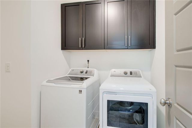 979 Azalee Hester Wharton Way, Atlanta, GA 30318