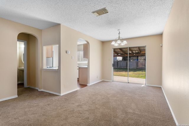 7038 Cole Creek, Converse, TX 78109