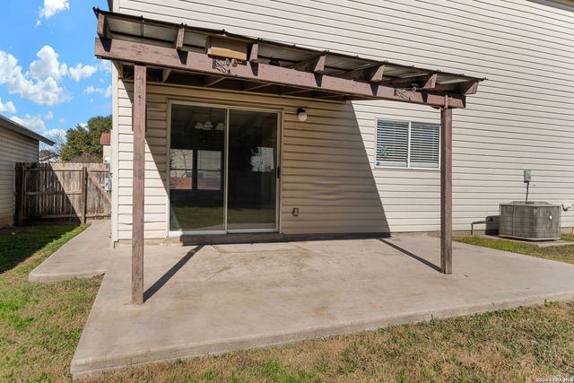 7038 Cole Creek, Converse, TX 78109