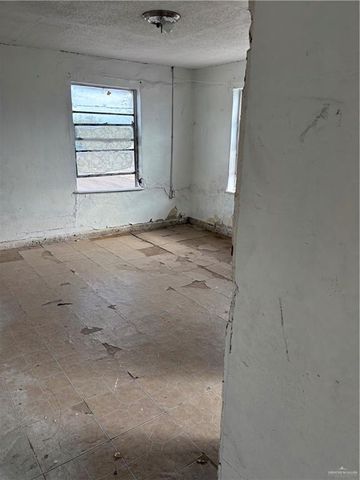 501 N Saint Marie Street, Mission, TX 78572