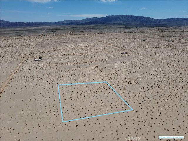 12 Cadiz Avenue, 29 Palms, CA 92277