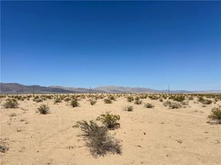 12 Cadiz Avenue, 29 Palms, CA 92277