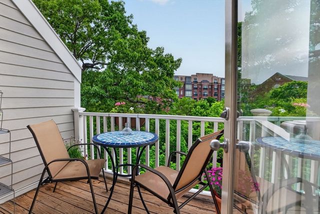 25 Medway Street D, Boston, MA 02124