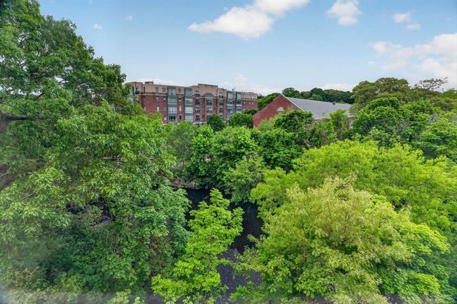 25 Medway Street D, Boston, MA 02124