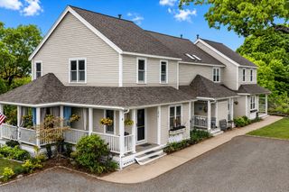 25 Medway Street D, Boston, MA 02124