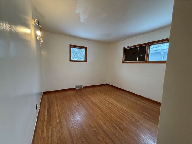 26 Merrydale Drive, Gates, NY 14624