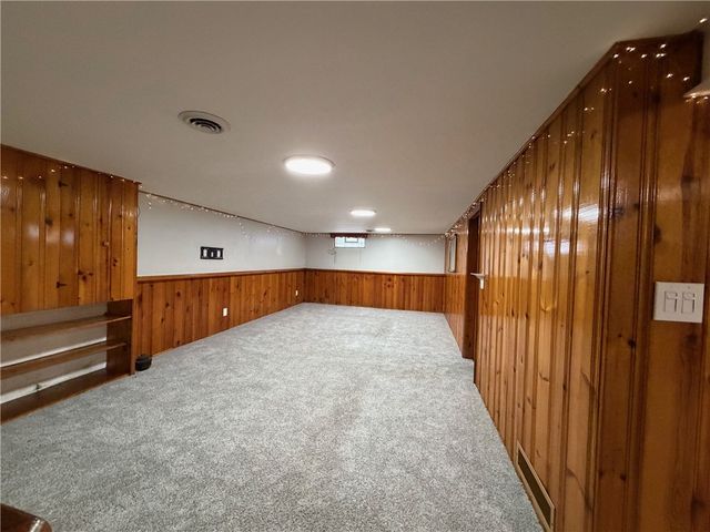 26 Merrydale Drive, Gates, NY 14624