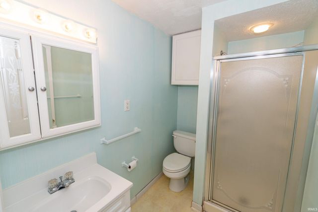 403 W 7th Street, Mishawaka, IN 46544