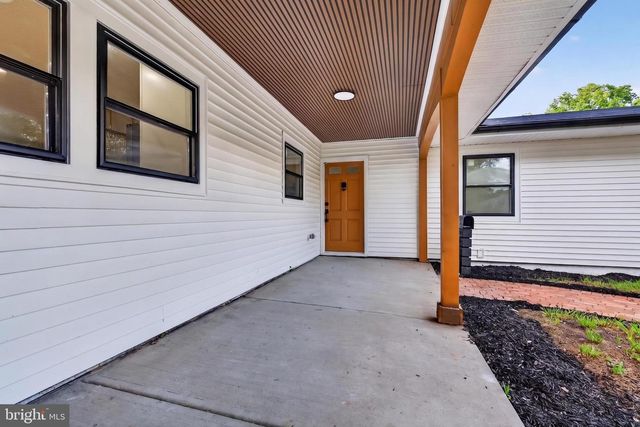 9200 PLEASANT CT, Laurel, MD 20708