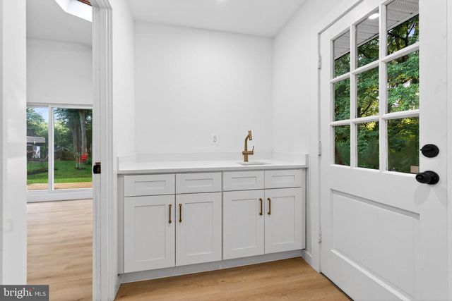 9200 PLEASANT CT, Laurel, MD 20708