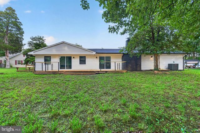9200 PLEASANT CT, Laurel, MD 20708