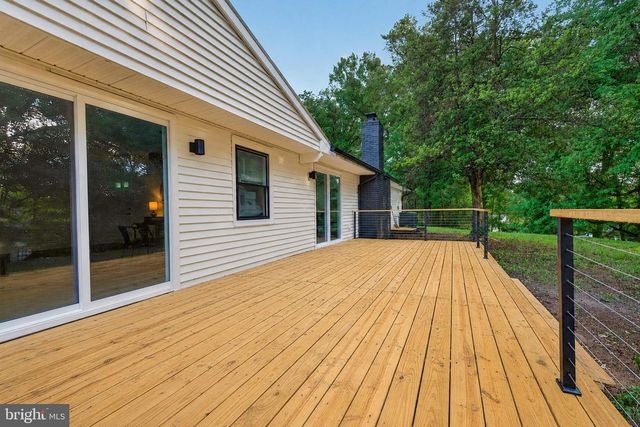 9200 PLEASANT CT, Laurel, MD 20708