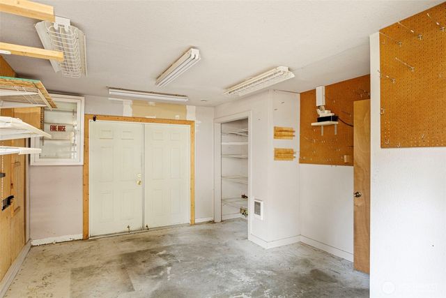 17212 13th Avenue E, Spanaway, WA 98387