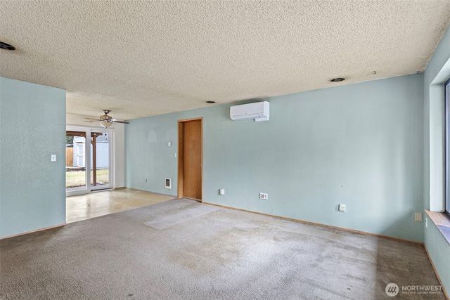 17212 13th Avenue E, Spanaway, WA 98387