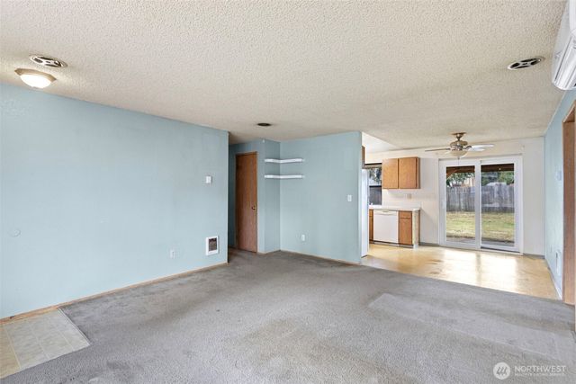 17212 13th Avenue E, Spanaway, WA 98387