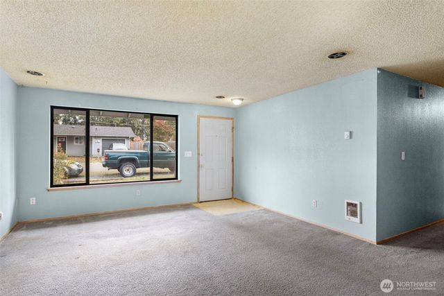 17212 13th Avenue E, Spanaway, WA 98387