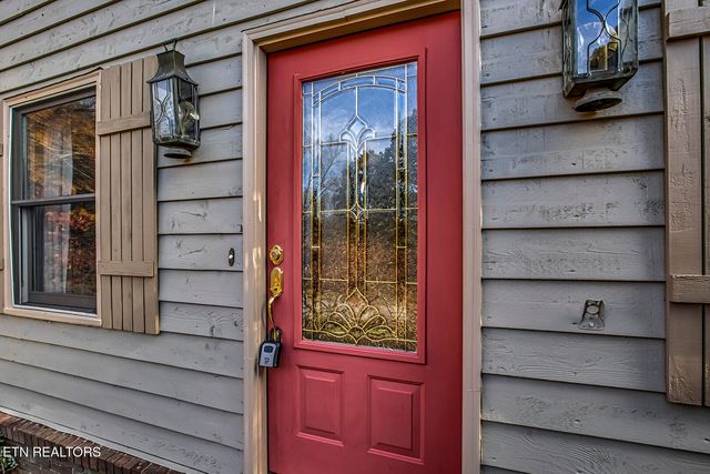 212 Woodland Trace Drive, Knoxville, TN 37934