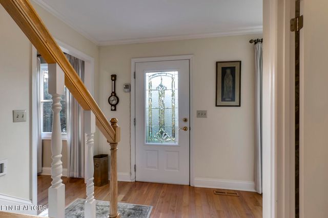 212 Woodland Trace Drive, Knoxville, TN 37934