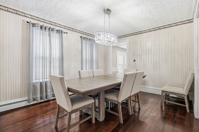 157 S Pleasant St, Haverhill, MA 01835