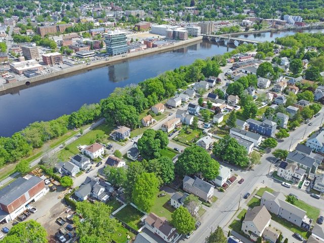 157 S Pleasant St, Haverhill, MA 01835