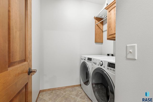 6206 S Cimarron Pl Place, Sioux Falls, SD 57108