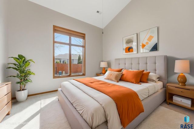 6206 S Cimarron Pl Place, Sioux Falls, SD 57108