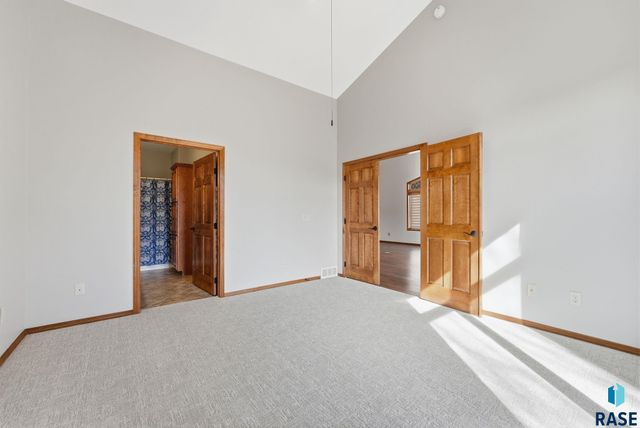 6206 S Cimarron Pl Place, Sioux Falls, SD 57108