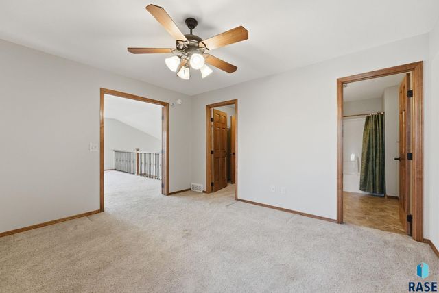 6206 S Cimarron Pl Place, Sioux Falls, SD 57108