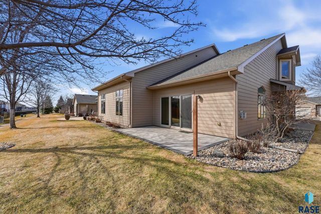 6206 S Cimarron Pl Place, Sioux Falls, SD 57108