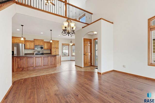 6206 S Cimarron Pl Place, Sioux Falls, SD 57108