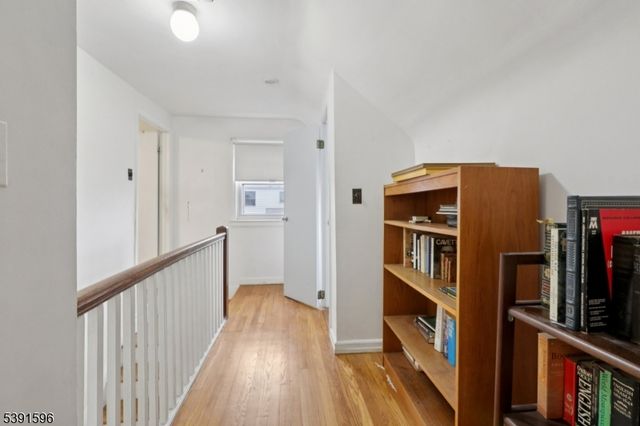 38 Lowe Ave, Fair Lawn Boro, NJ 07410