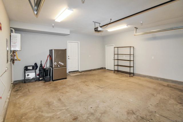 2114 Felspar St, San Diego, CA 92109