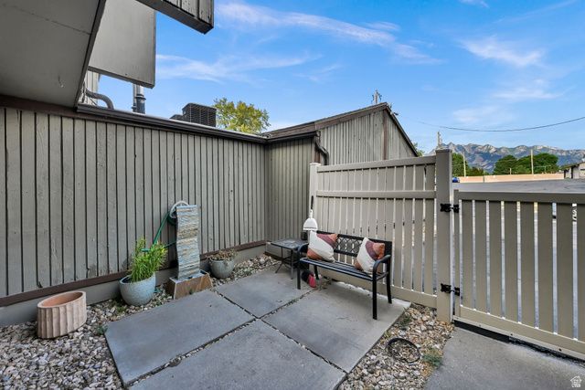 5400 S TONALEA DR, Murray, UT 84107