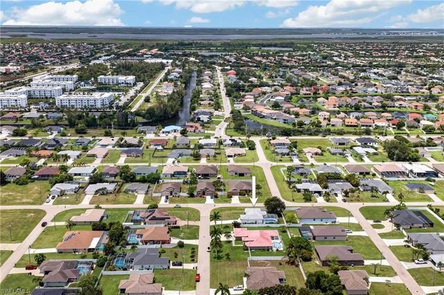 1821 SW 22nd TER, Cape Coral, FL 33991