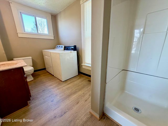 1409 Chartres St 2, New Albany, IN 47150