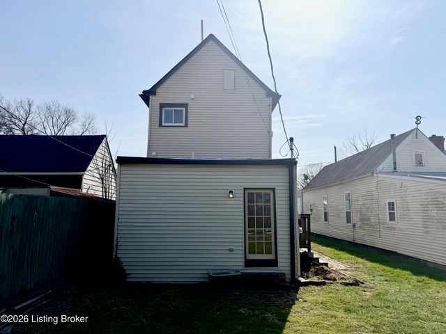 1409 Chartres St 2, New Albany, IN 47150