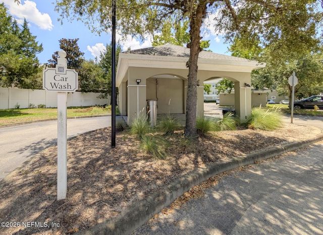 8290 GATE Parkway W 507, Jacksonville, FL 32216
