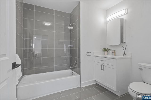 2601 Jane Street 401, North Bergen, NJ 07047